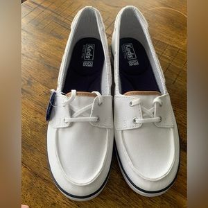 NWT Keds Women’s Charter Chalk White w/ Navy Stripe Boat Shoes Size 9